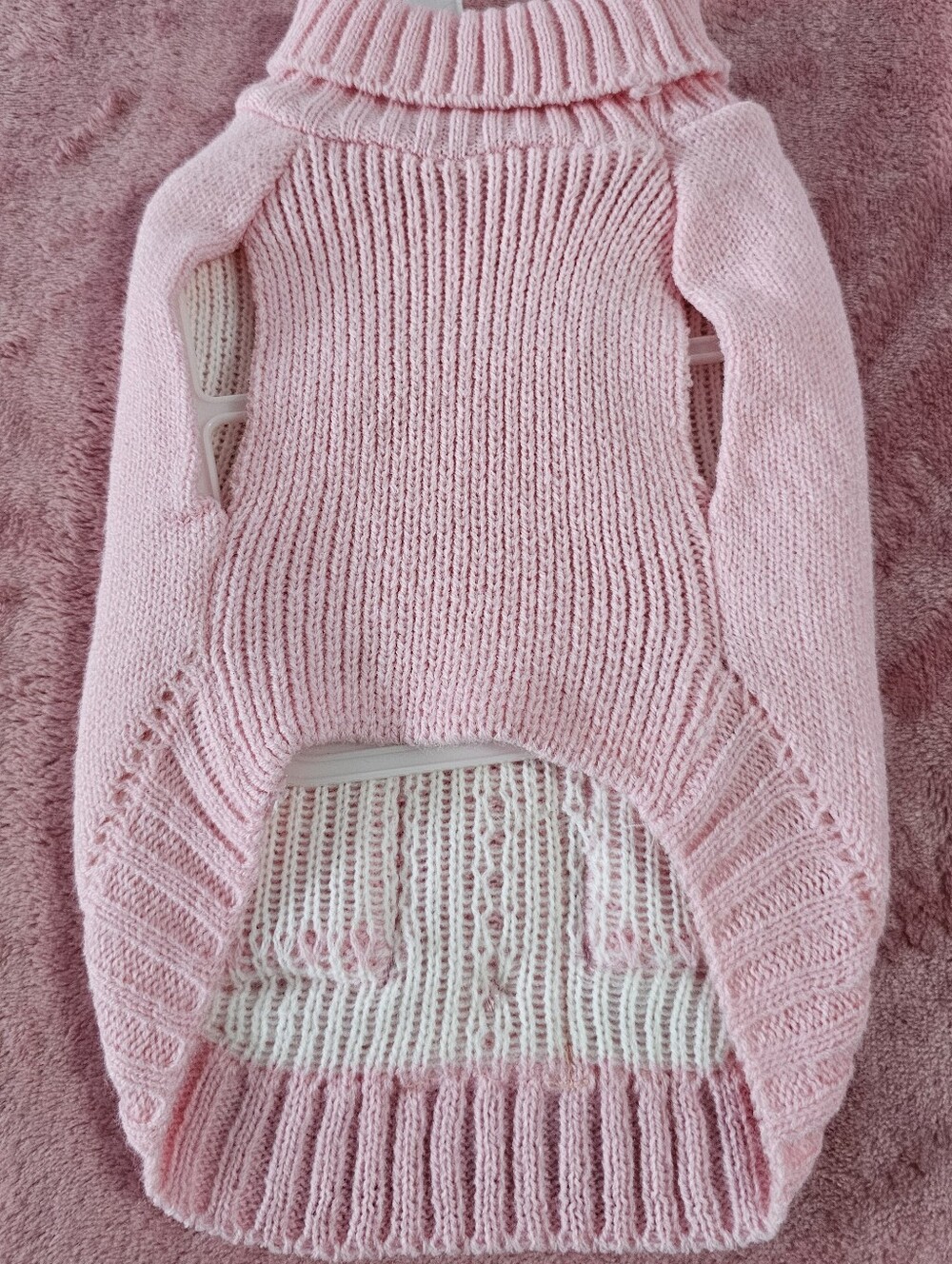 NWOT XS/S Dog Sweater Cardigan w/embroidered Bunny with Egg Pockets - Picture 7 of 7